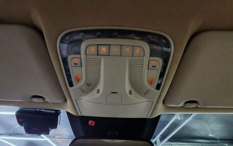 Mercedes-Benz V-Класс, 2018 год, 30 фотография