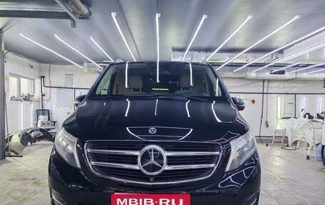 Mercedes-Benz V-Класс, 2018 год, 35 фотография