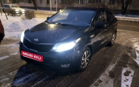 KIA Rio III рестайлинг, 2017 год, 880 000 рублей, 2 фотография