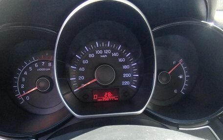 KIA Rio III рестайлинг, 2013 год, 720 000 рублей, 9 фотография