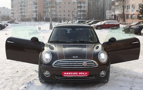 MINI Hatch, 2010 год, 1 000 000 рублей, 6 фотография