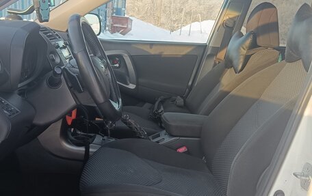 Toyota RAV4, 2011 год, 1 150 000 рублей, 8 фотография