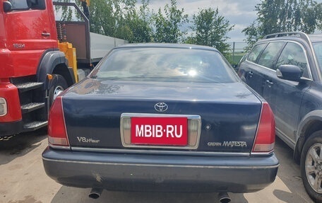 Toyota Crown Majesta, 1999 год, 380 000 рублей, 19 фотография