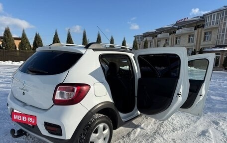 Renault Sandero II рестайлинг, 2017 год, 980 000 рублей, 8 фотография