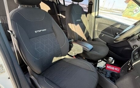 Renault Sandero II рестайлинг, 2017 год, 980 000 рублей, 15 фотография