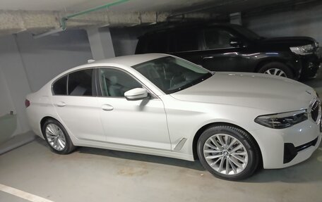 BMW 5 серия, 2021 год, 5 150 000 рублей, 5 фотография