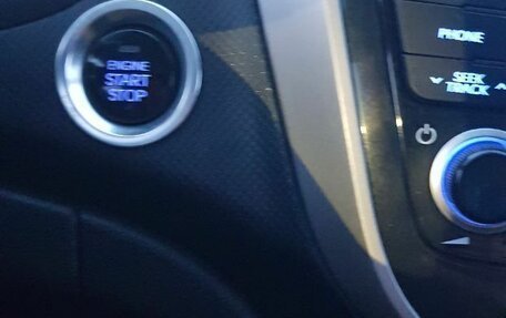 Hyundai Solaris II рестайлинг, 2014 год, 1 200 000 рублей, 3 фотография