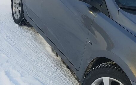 Hyundai Solaris II рестайлинг, 2014 год, 1 200 000 рублей, 11 фотография