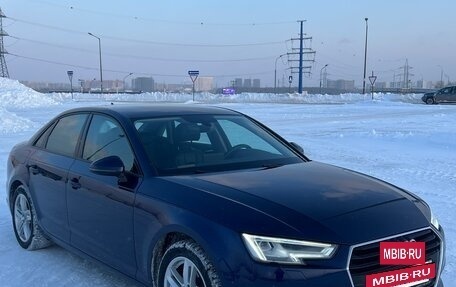 Audi A4, 2018 год, 2 500 000 рублей, 3 фотография
