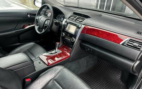 Toyota Camry, 2011 год, 1 571 000 рублей, 7 фотография