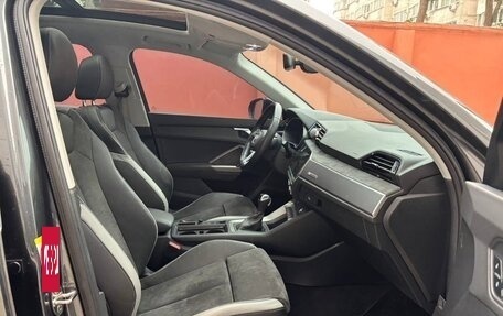 Audi Q3, 2021 год, 2 443 000 рублей, 10 фотография