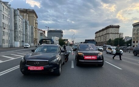 Infiniti FX II, 2011 год, 1 788 000 рублей, 2 фотография