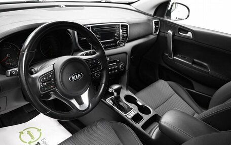 KIA Sportage IV рестайлинг, 2018 год, 2 095 000 рублей, 9 фотография