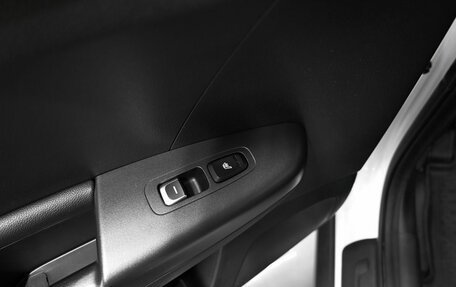 KIA Sportage IV рестайлинг, 2018 год, 2 095 000 рублей, 21 фотография