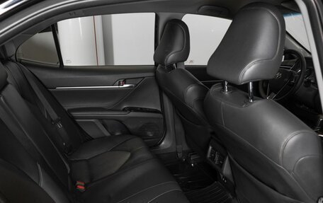 Toyota Camry, 2018 год, 2 451 000 рублей, 8 фотография