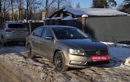 Volkswagen Passat B7, 2012 год, 880 000 рублей, 2 фотография