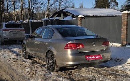 Volkswagen Passat B7, 2012 год, 880 000 рублей, 3 фотография