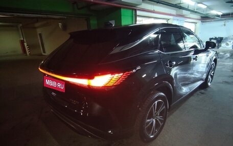 Lexus RX IV рестайлинг, 2025 год, 6 990 000 рублей, 4 фотография