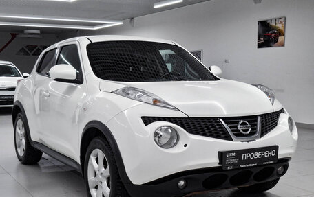 Nissan Juke II, 2011 год, 870 000 рублей, 3 фотография