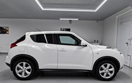 Nissan Juke II, 2011 год, 870 000 рублей, 5 фотография