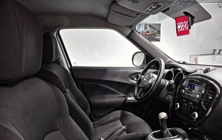 Nissan Juke II, 2011 год, 870 000 рублей, 13 фотография