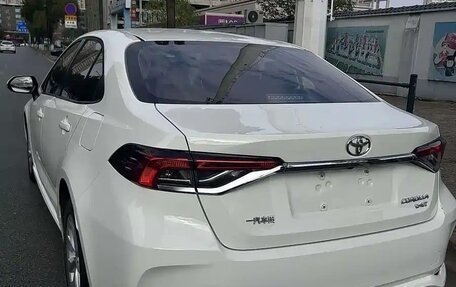 Toyota Corolla, 2021 год, 1 050 000 рублей, 6 фотография