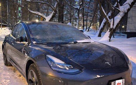 Tesla Model 3 I, 2018 год, 3 000 000 рублей, 2 фотография