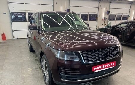 Land Rover Range Rover IV рестайлинг, 2018 год, 4 900 000 рублей, 3 фотография
