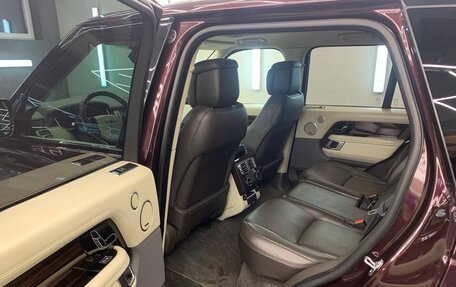 Land Rover Range Rover IV рестайлинг, 2018 год, 4 900 000 рублей, 12 фотография