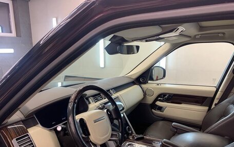 Land Rover Range Rover IV рестайлинг, 2018 год, 4 900 000 рублей, 14 фотография