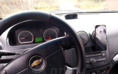 Chevrolet Aveo III, 2010 год, 330 000 рублей, 4 фотография