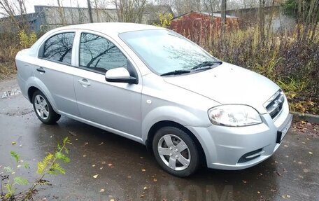 Chevrolet Aveo III, 2010 год, 330 000 рублей, 3 фотография