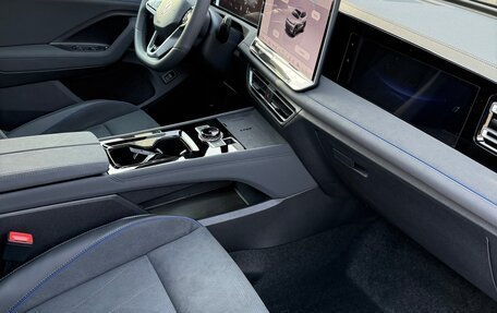 Volkswagen Tiguan, 2025 год, 4 630 000 рублей, 25 фотография