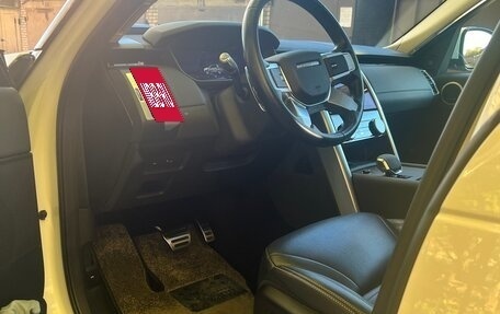 Land Rover Discovery IV, 2021 год, 7 000 000 рублей, 23 фотография