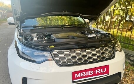 Land Rover Discovery IV, 2021 год, 7 000 000 рублей, 29 фотография