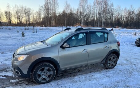 Renault Sandero II рестайлинг, 2019 год, 920 000 рублей, 4 фотография