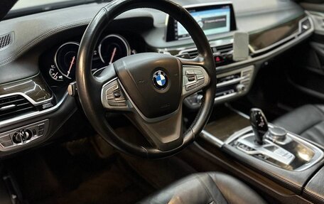 BMW 7 серия, 2018 год, 2 990 000 рублей, 9 фотография