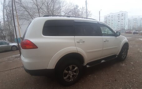 Mitsubishi Pajero Sport II рестайлинг, 2010 год, 1 900 000 рублей, 3 фотография
