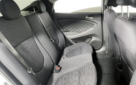 Hyundai Solaris II рестайлинг, 2015 год, 975 000 рублей, 11 фотография