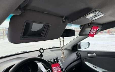 Hyundai Solaris II рестайлинг, 2012 год, 950 000 рублей, 10 фотография