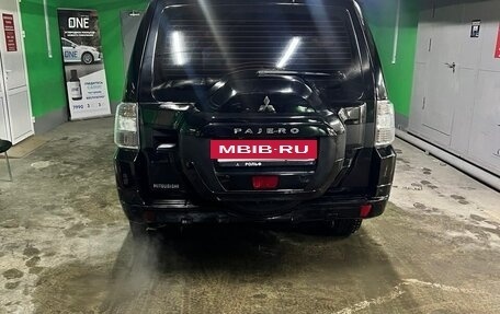 Mitsubishi Pajero IV, 2014 год, 1 870 000 рублей, 3 фотография
