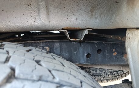 Nissan NP300, 2012 год, 1 300 000 рублей, 9 фотография