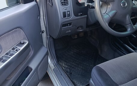 Nissan NP300, 2012 год, 1 300 000 рублей, 11 фотография