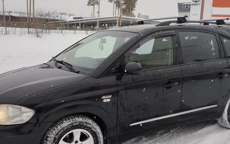 SsangYong Rodius I, 2011 год, 900 000 рублей, 3 фотография