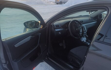 Volkswagen Passat B7, 2012 год, 1 450 000 рублей, 9 фотография