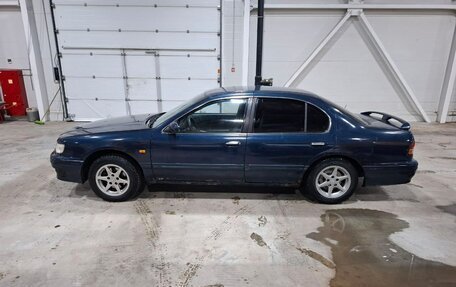 Nissan Maxima IV, 1995 год, 300 000 рублей, 4 фотография