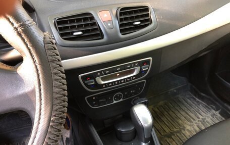 Renault Fluence I, 2011 год, 670 000 рублей, 3 фотография