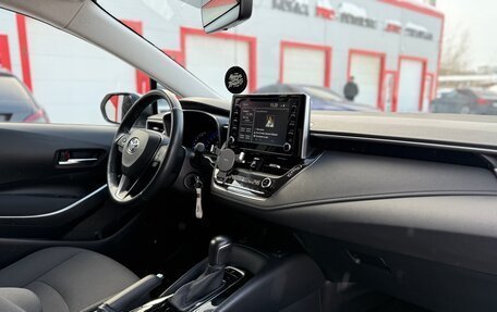 Toyota Corolla, 2019 год, 2 000 000 рублей, 9 фотография