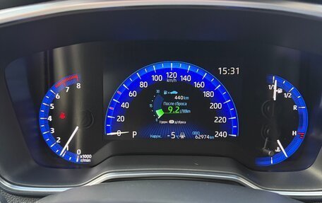 Toyota Corolla, 2019 год, 2 000 000 рублей, 15 фотография