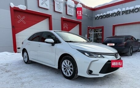 Toyota Corolla, 2019 год, 2 000 000 рублей, 7 фотография